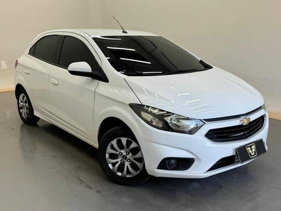 CHEVROLET ONIX 1.0 MPFI LT 8V FLEX 4P MANUAL